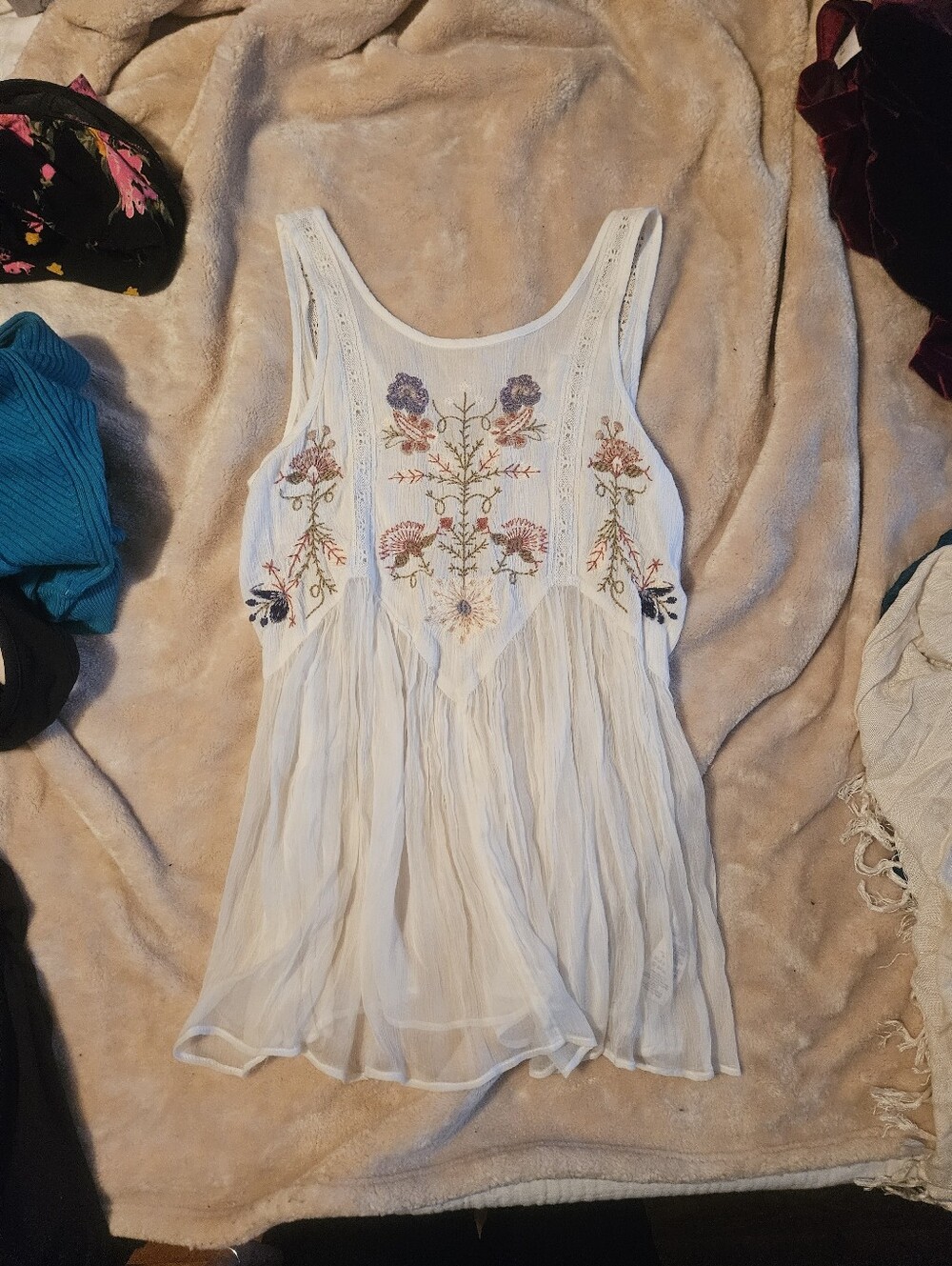 Free People White Floral Embroidered Sheer Tank Top - XS